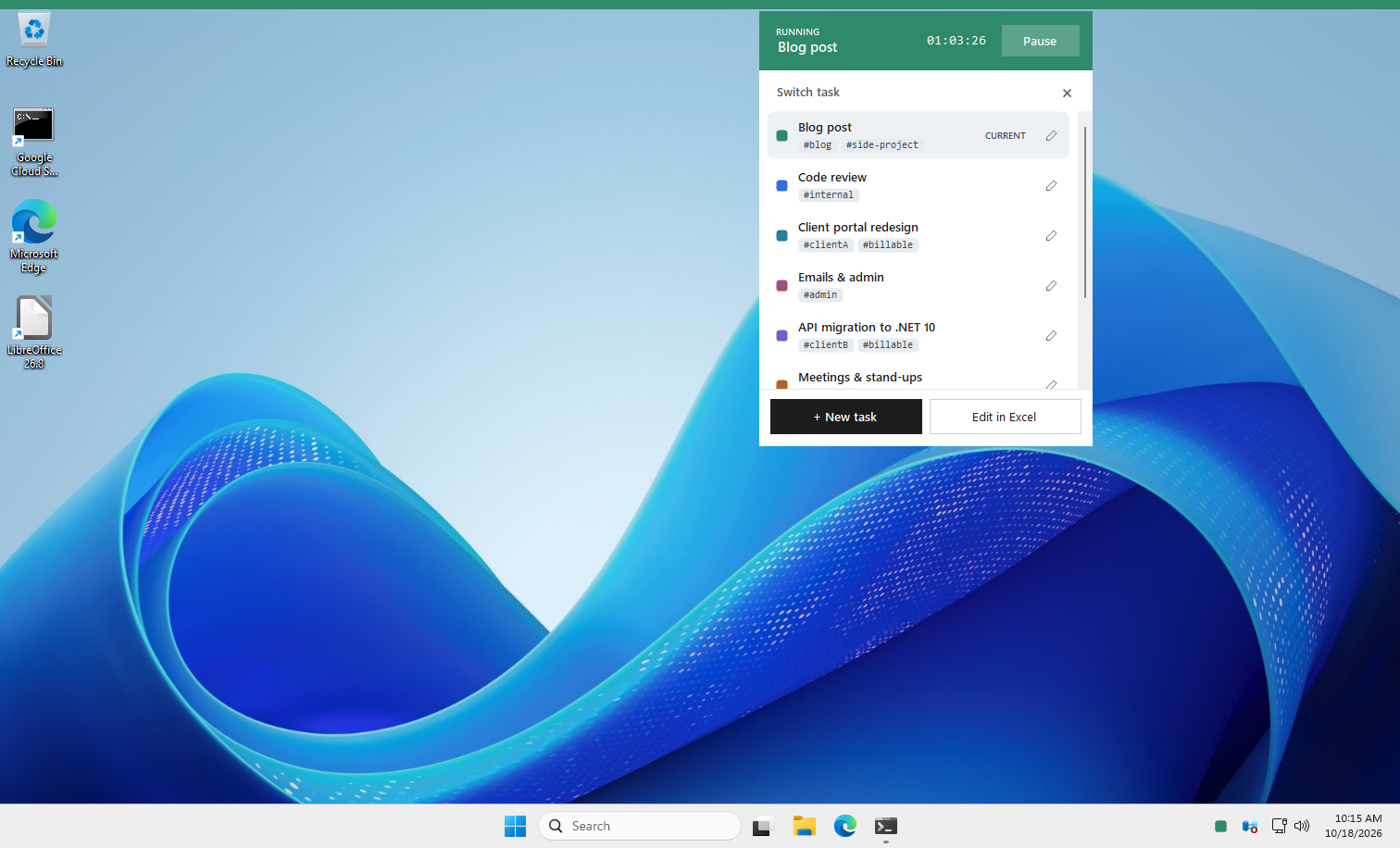 The Windows desktop with a green line along the top edge and the task window open just below it: 'Blog post' running, with a list of tasks and their tags